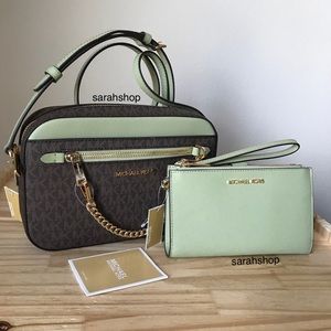 🌼Michael Kors Set